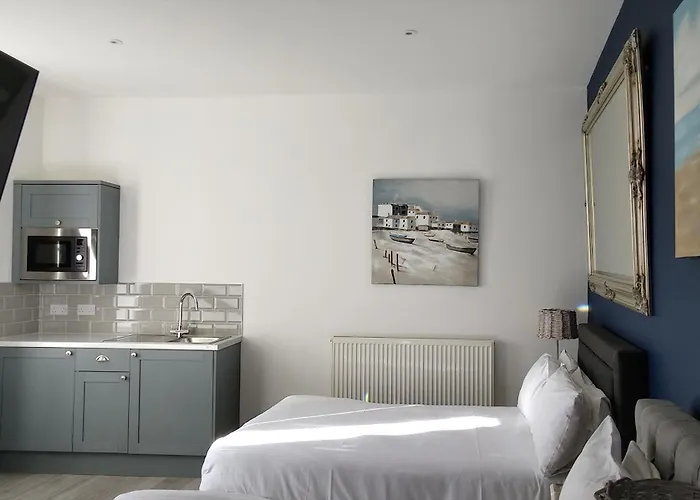 Duporth Guest House